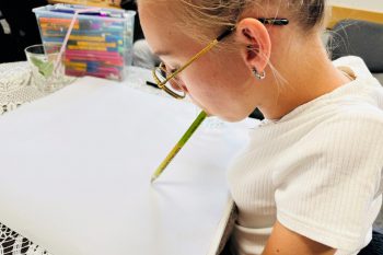 Výstava a malování ústy v Prachaticích